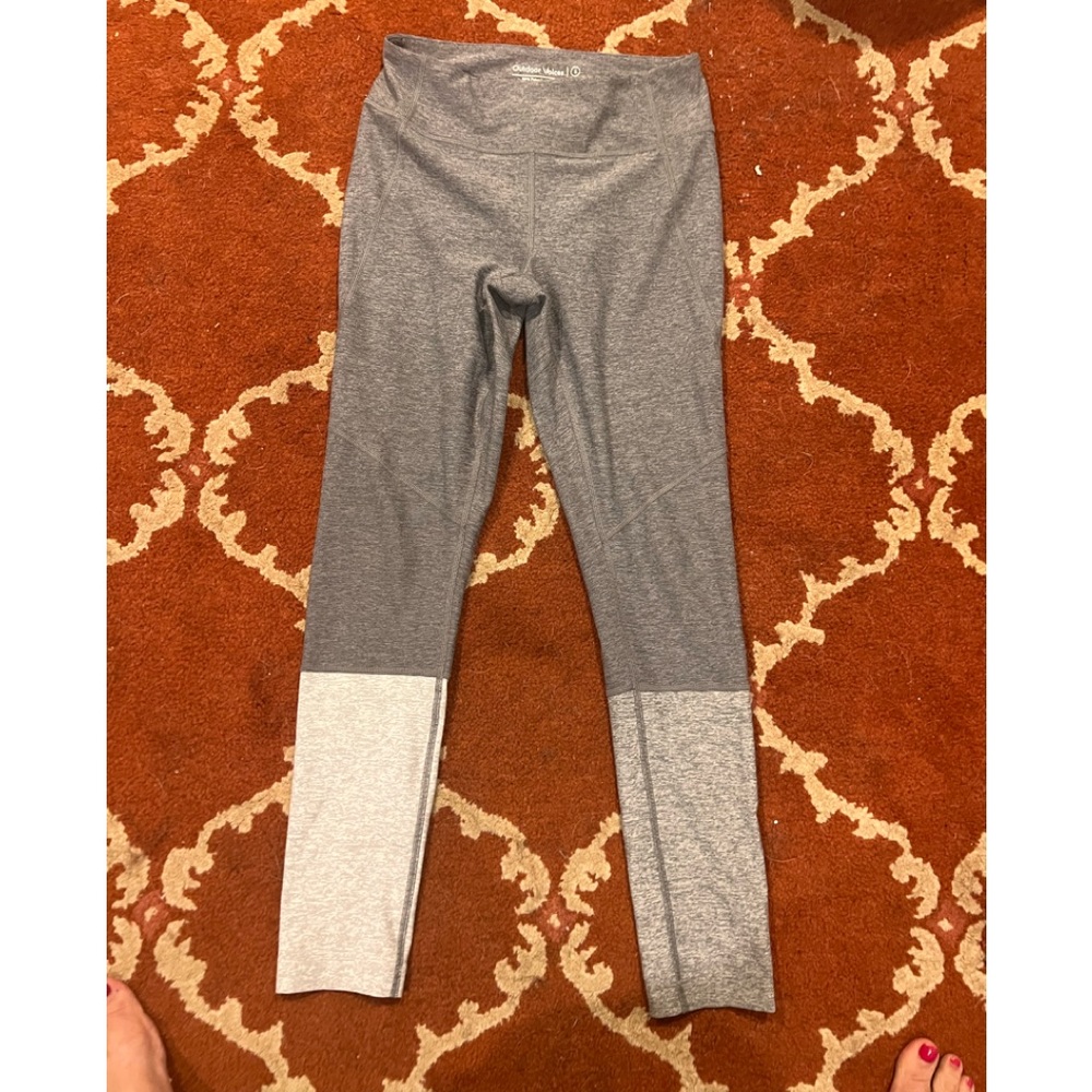 Outdoor Voices two-tone leggings